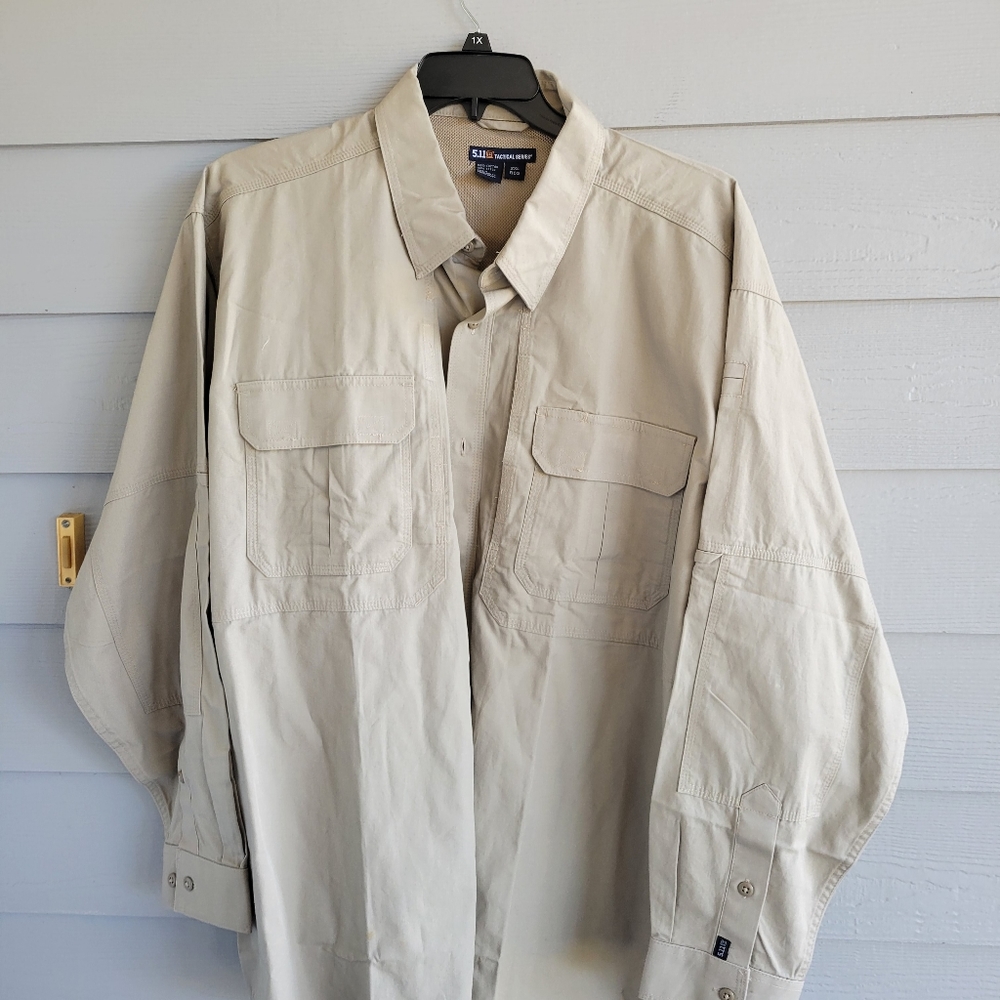 5.11 Tactical gear men's shirt 2XL NWOT